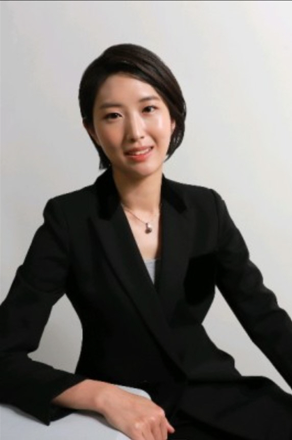 Chey Tae-won SK Group Chairman's Second Daughter Choi Min-jeong 'The shooting of a U.S. insurance company CEO reflects the challenges of the health care system'