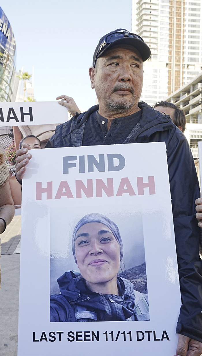 The father, who went out to find his missing daughter, died in shock, and the daughter was 'Muljjaeng'