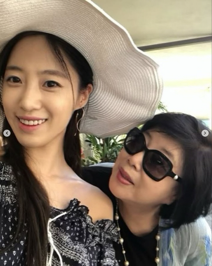 Ham Eun-jung's Mother's Birthday in 2 weeks 'I'll stay strong for my mother.' (Full Story)