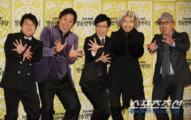 Noh Hong-cheol celebrates the 20th anniversary of 'Infinite Challenge'...'Please get back together'