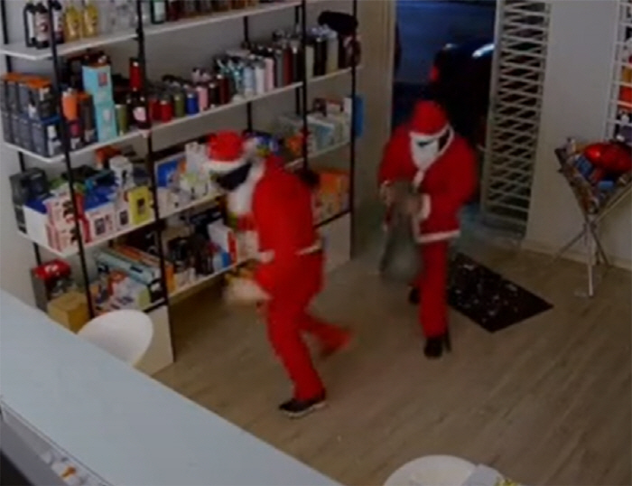 Santa Clothes 2 Thieves, Cell Phones, etc. Is it Christmas season?