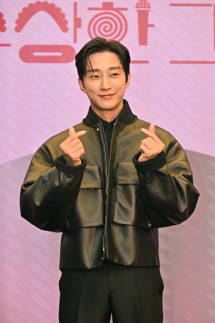 'Suspicious Girl' Jin-young'Movie → Drama appearance, emotional role Lee Jin-wook, proud'