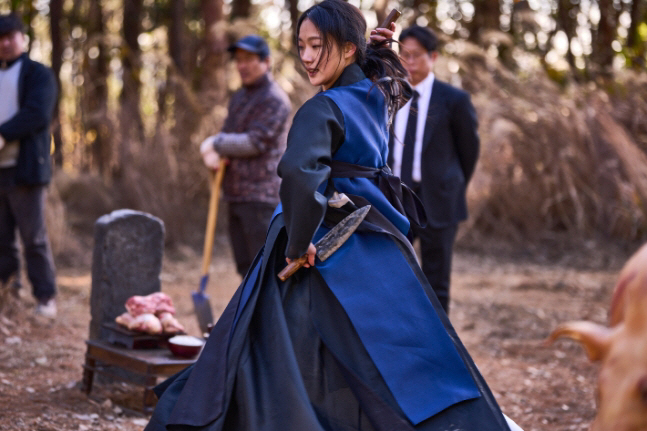 Park Myung-soo, was it the original version of Kim Go-eun's great-sal-gut...There's nothing that's not included in '('Radio Show')