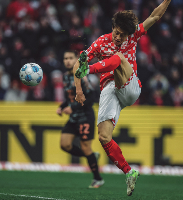 Kim Min-jae's wall-crashing Munich hero Lee Jae-sung's all-time performance for a reason...It evolves even at the age of 32