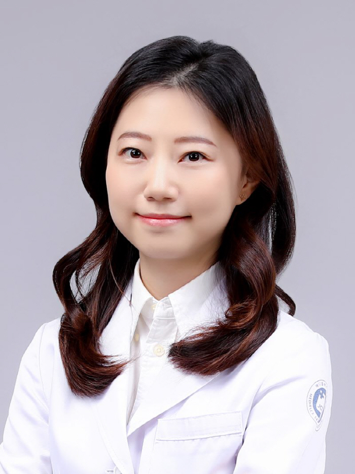 What is your elementary school daughter's secondary sexual characteristics and precocious puberty treatment already?