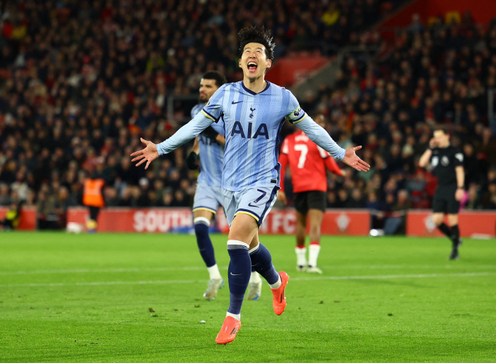  Son Heung-min, one goal, two assists. It's important for younger players to be in the spotlight than my record