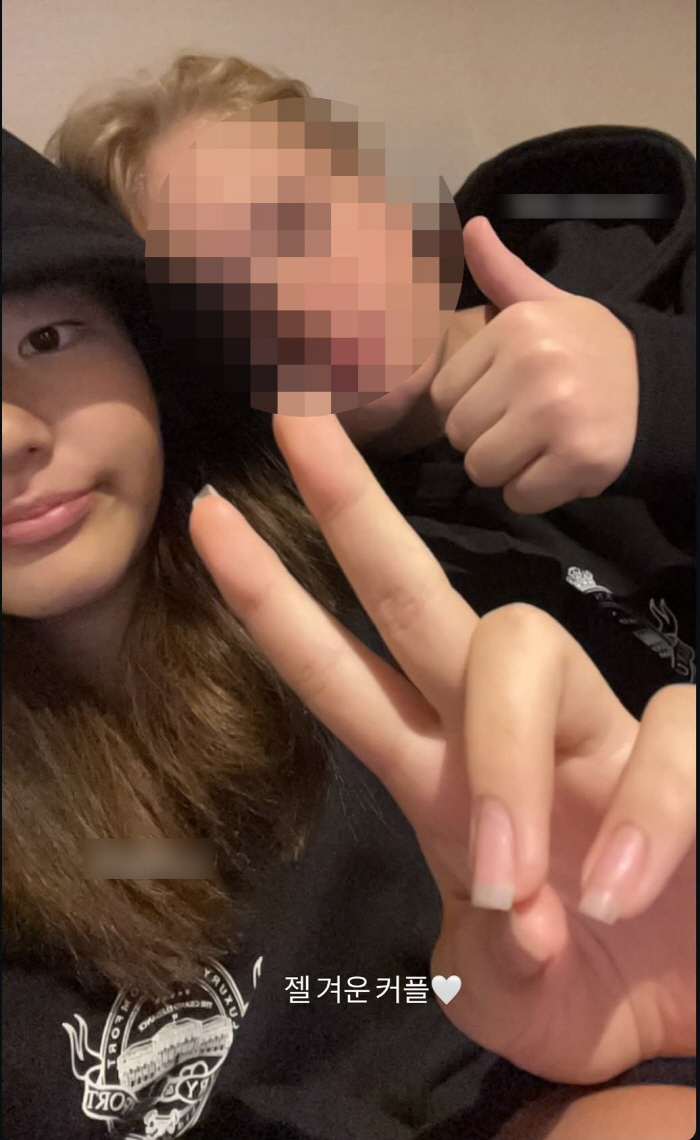 Lee Bumsoo's daughter Soeul has a white boyfriend..Mom, Lee Yunjin is the cutest couple to cheer for