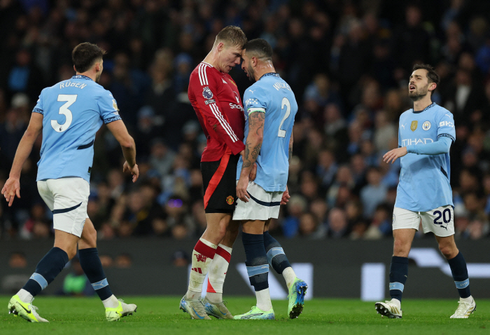 Man derby in disgrace as Man City captain in Hollywood's epicenter in Tal Tottenham's living witness