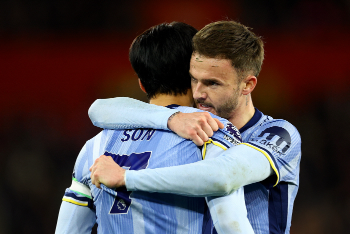 Son Heung-min, who played for only 45 minutes and made a new history with one goal and two assists, stands tall as Tottenham's best helper beyond Anderton!