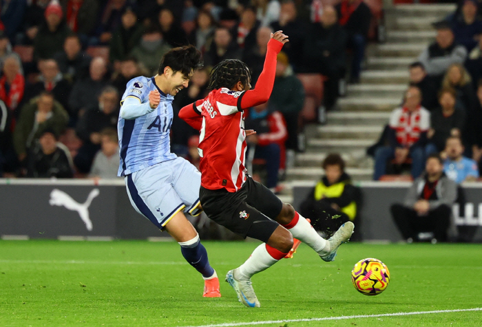 Son Heung-min, who remains in the history of one goal and two assists, Tottenham's No. 1 all-time help king → Resurrection Flares, tries to win after catching Manchester United...the highest rating on the team