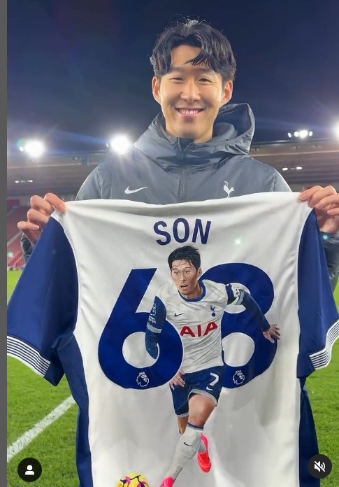 Welcome, Yang Min-hyuk's one-man show with one goal and two assists, Son Heung-min, Tottenham's most assisted, Captain's smile that he gave credit to young people even in a new history