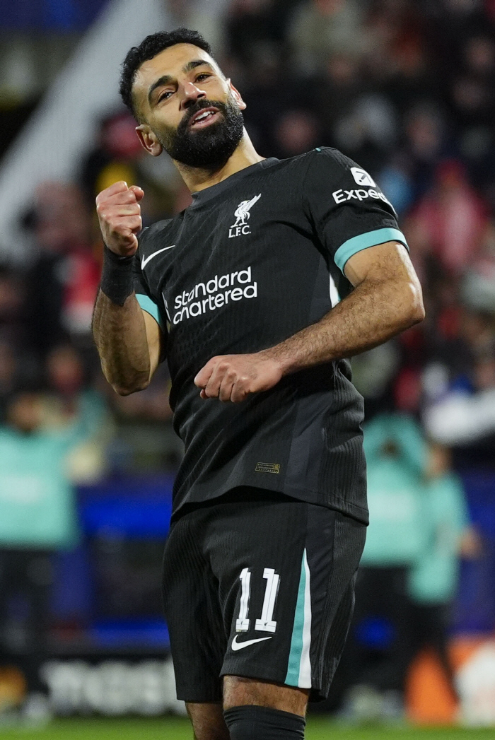 Salah, was it this bad? Third place in the EPL's all-time best forward ranking, beating Rooney and Drocin...Son Heungmin is not a candidate
