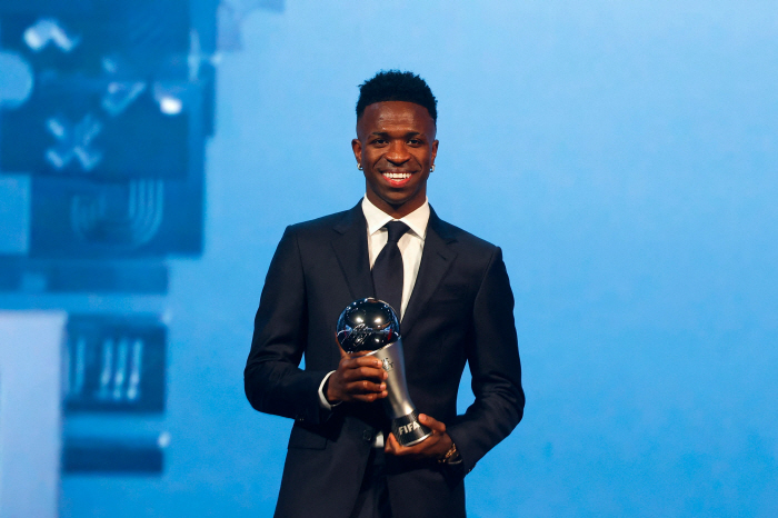 Big smile Vinicius wins FIFA Football Awards Men's Player of the Year...Real UCL, Super Cup, and League Championship Players