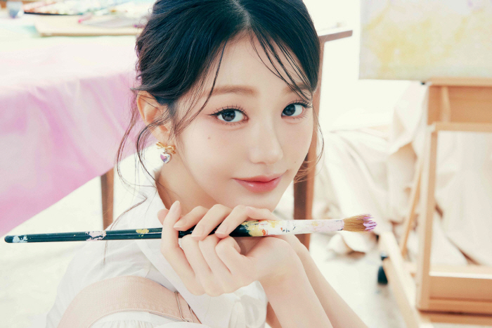 Jang Wonyoung to Host and Perform at 2024 KBS Song Festival, Paying Tribute to Uhm Jeong Hwa