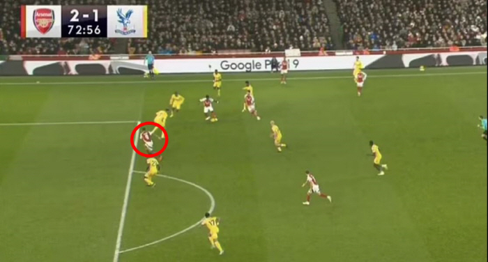 Open your eyes, judge! Thrilled hat trick juice, controversial second goal