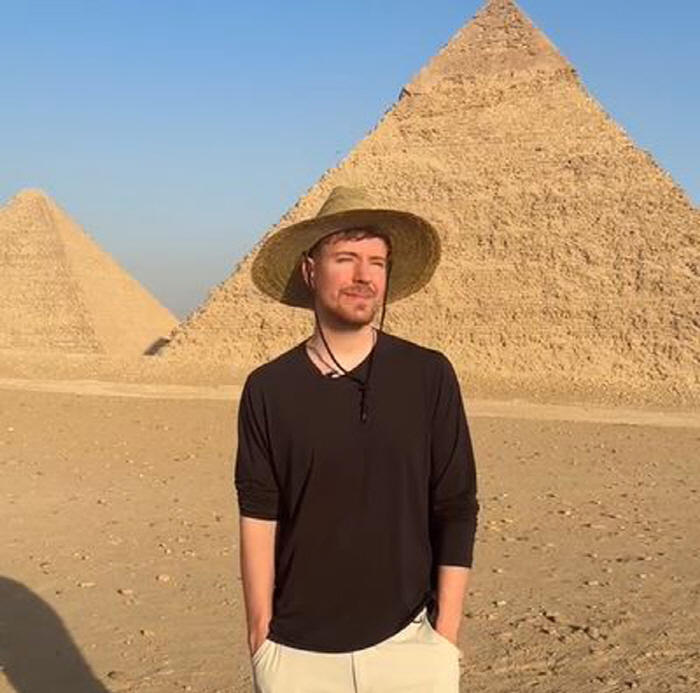 YouTuber No. 1 Mr.Beast Egyptian Pyramid to rent for 100 hours