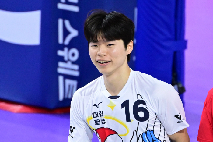 Hyundai, wait! Deuce's blood fight is decided, and Korean Air is chasing the first place after catching the last place OK...2 points difference