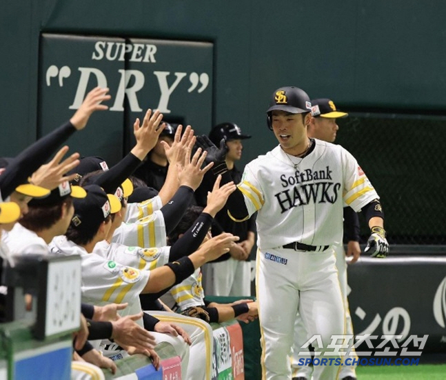 Is it the strongest power I've ever bought with money…It even has a fourth-tier team, but the main focus of pitching is external FA, and rookie designated players refuse to join the team 