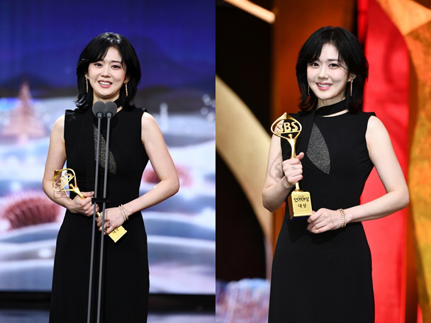 Jang Na-ra wrote a new history at the Acting Awards  Song Awards...Thanks to meeting a good partner..♥ Husband, I love you. 