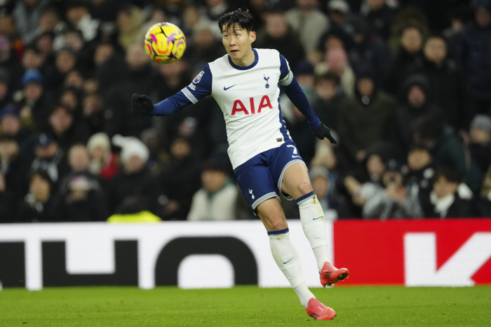 6 home runs are the worst, disappointing. Son Heung-min, who was devastated, even humiliated with a rating of 3...Is this the end of the trip with Tottenham?