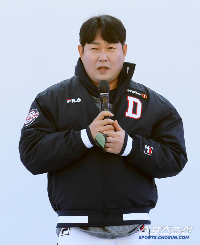 I'm a 39-year-old royal high school student. One more year? Team Finding Captain's Worries...The qualifications of KBO captains are 