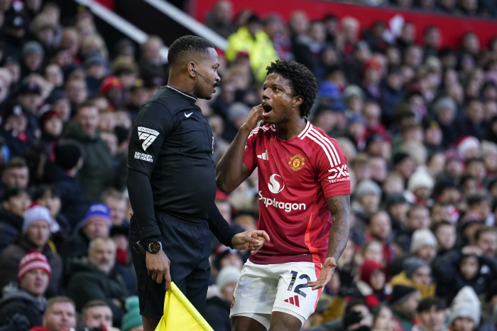 Turns out, Ajaean Man Utd go from OT to Bournemouth 03 all-time disaster...3 losses in 4 games → 13th place