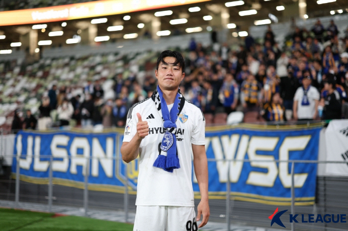  Suwon Samsung sharpened its sword, and Kim Ji-hyun, a native striker from the national team, was recruited