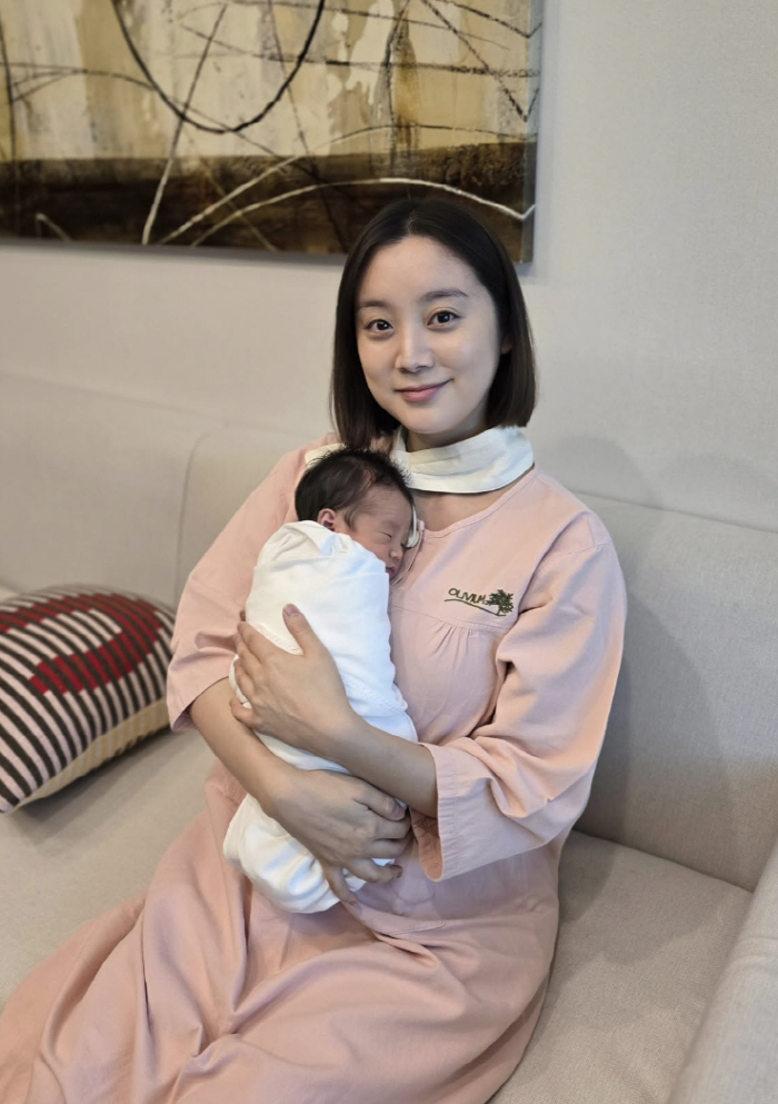 Hyerim, the second childbirth, left the cook for 20 million won and went home, thank you husband, let's do well for your family