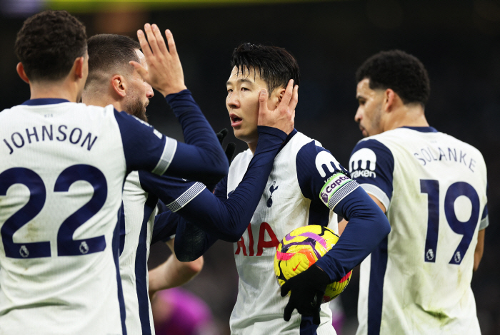 Tottenham with no option for a one-year extension. Will SON be unshackled? Competition for the three prestigious clubs aiming for him is in full swing