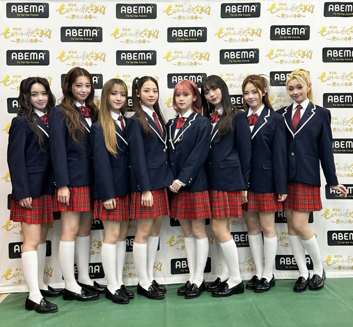 Eunice appears in the year-end contest as MOMO...a perfect ending to 2024