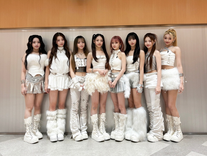 Eunice appears in the year-end contest as MOMO...a perfect ending to 2024