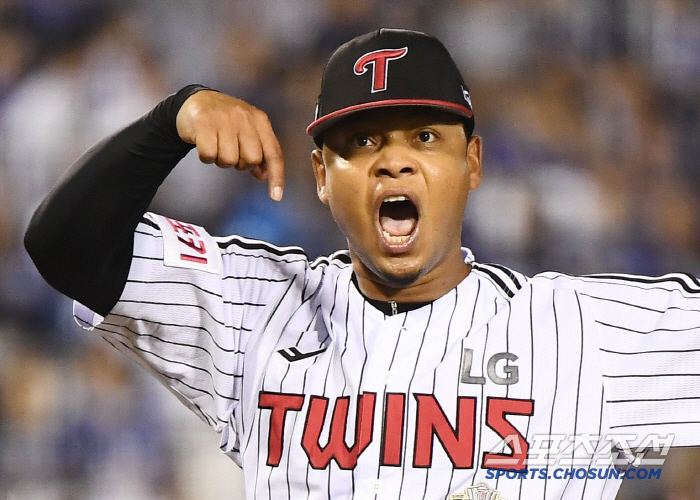 I got through the curve that I learned from the interpreter. El Dong-won, with fighting spirit and emotion, will he overcome KIA Nail, Samsung Reyes, and Furado as a steady starting ace now 