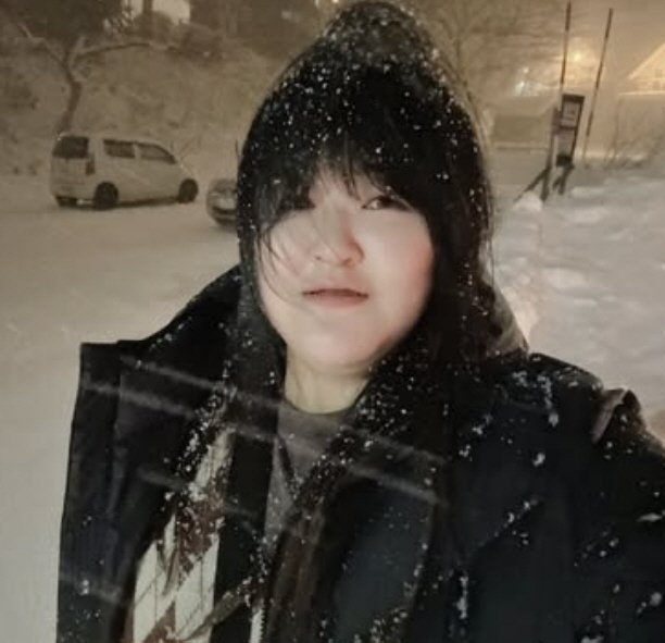 It's been one of the hardest years in Lee Kuk-joo's life, so come to see the New Year