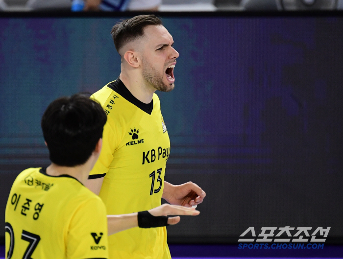 Kim Yeon-koung finally beat Heo Soobong!3R MVP Villena and Mega selected 