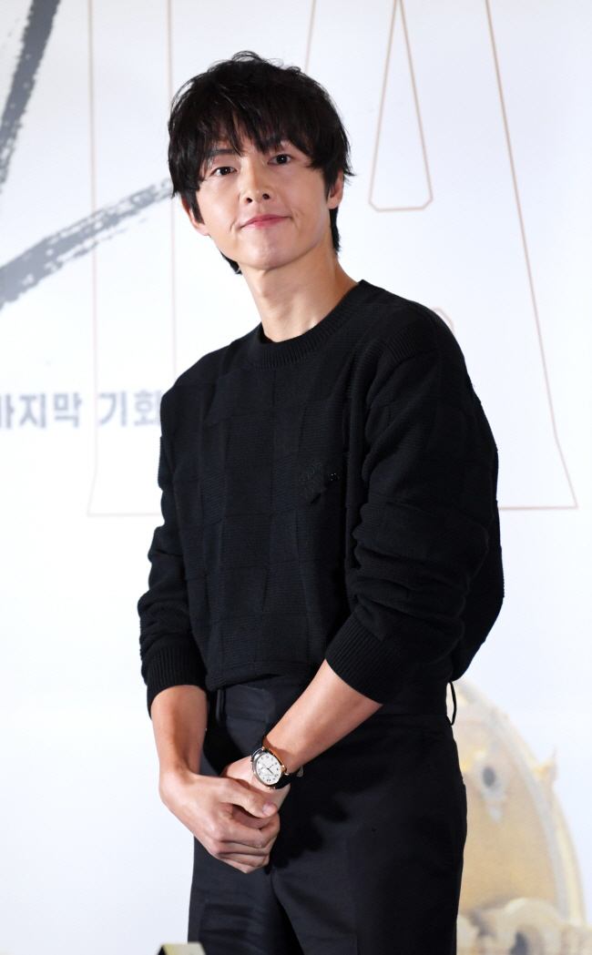  Song Joong-ki, Park Bo-gum, and Jeon Ji-hyun appear, and from space to transcendent romance...What's the K-drama that's going to be on the small screen in 2025? 