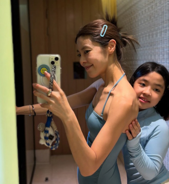  The reason why I was happy with my two daughters, 2.8 million won luxury C-saring also shines