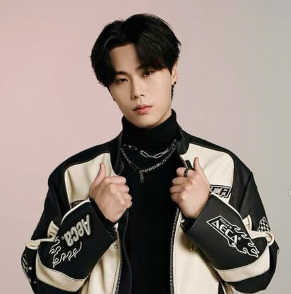 Suspicions of avoiding companionship and military service with Young J minors, sorry for causing concern, and have a hard time.  (Roundup)