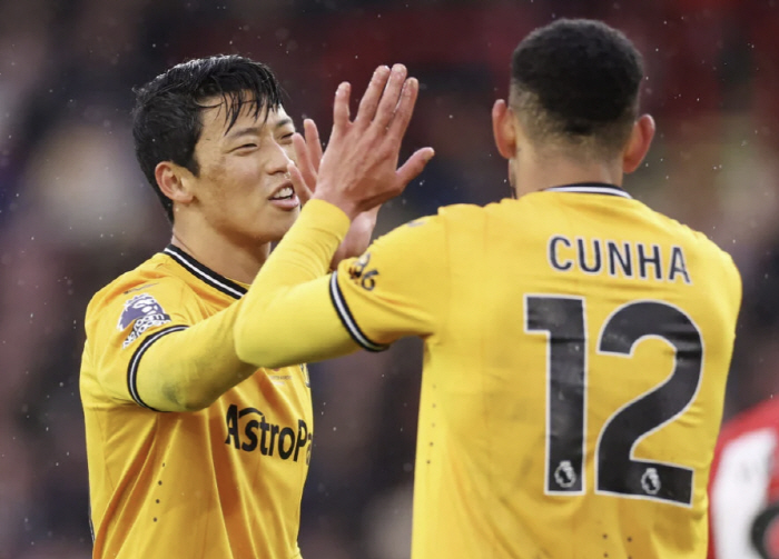 When Hwang Heechan's form came back, another problem brokeWolverhampton confirmed the ace's shock assault disciplinary action → Two games suspended  fined