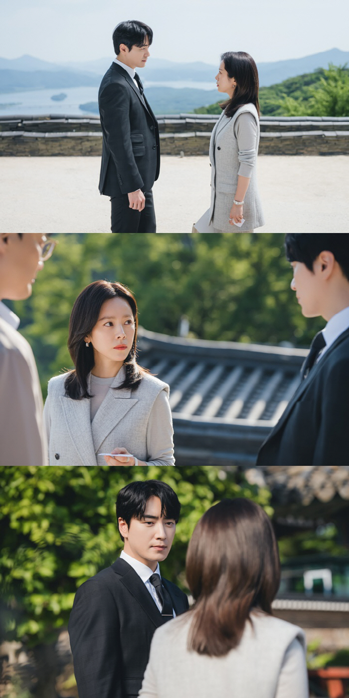 Han Ji-min ♥ Lee Jun-hyuk, the first impression was the worst..Seizing the raw gaze (my perfect secretary)