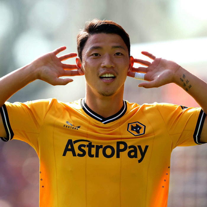 37.7 billion won! Hwang Hee-chan's transfer to Marseille in January is effective, and his goal-high performance in two consecutive games...Wolverhampton HWANG must never be lost!