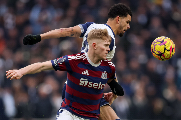  Son Heung-min's bench Tottenham 12 Newcastle ends in the first half