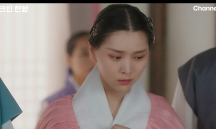 Hong Deok-soo  Gye-jip Kim Ji-eun, her clothes were torn and her real gender was exposed (Check-in Hanyang) 