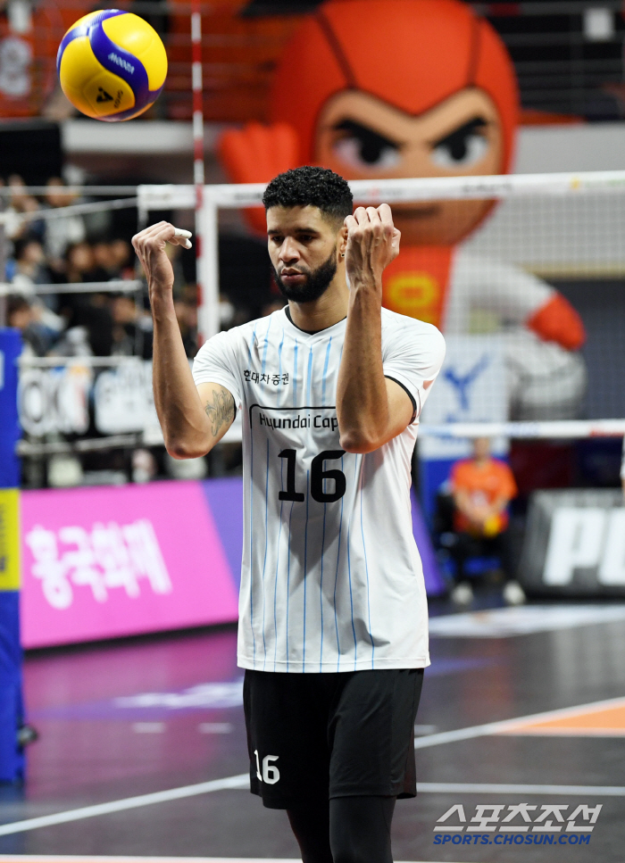 In the second half of the V League, Yosvani returns from injury, Leo is famous, and the fate of the team depends on the last outsider to succeed in re-employment