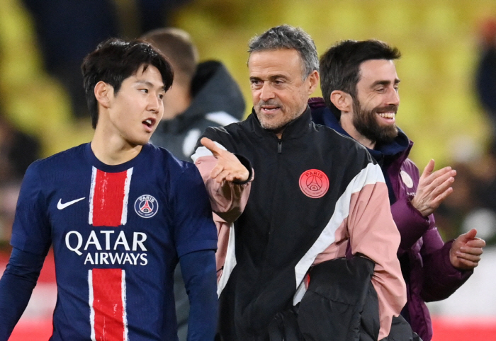 Rumors of Lee Kang-in's all-time EPL transfer, Arsenal sincerely call itPSG is ready to leave, and Manchester United is interested