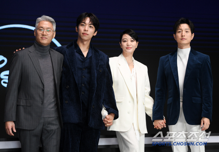  Director Yoo Sun-dong Joo Jong-hyuk Kim Hye-soo and Jung Sung-il Disney trigger expectations rise