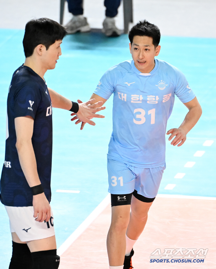 Yosvani scored 26 points. Good catch! Korean Air escapes 2 consecutive losses, destroys Samsung Fire & Marine Insurance's shutdown