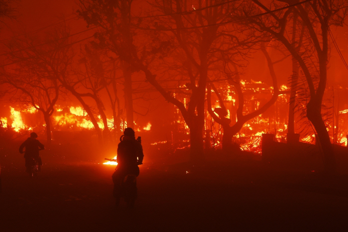 LA Wildfire Dodgers' MVP Donates 400 Million by Burning ¼ in Seoul...Dodgers Harsh Fire, Very Heartbroken