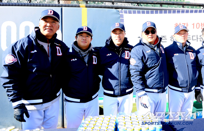 Lee Seung-yeop-ho has newly established Doosan QC coach in his third year, and Cho Sung-hwan has been appointed → 2025 coaching staff confirmed