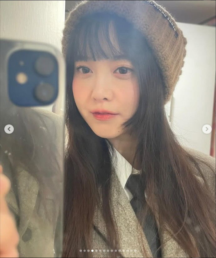 My free Koo Hye-sun uploads 15 pictures of hats due to controversy over hat attitude, cool response 