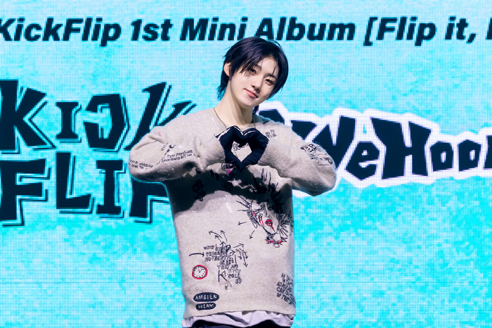  JYP trainee for 9 years...Kick-flip, Park Jin-young → Stray Kids' new K-pop trend (Roundup)